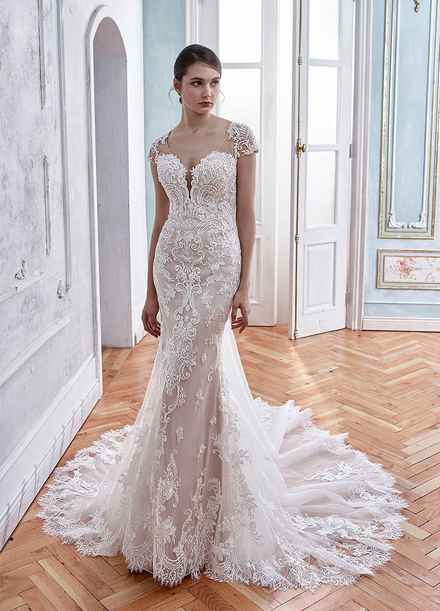 best-bridal-couture-in-texas--meenas-bridal-couture---premium-bridal-collection---alexandra-1